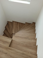 BUKOMA Vinylové schody bez nosu Parbubice